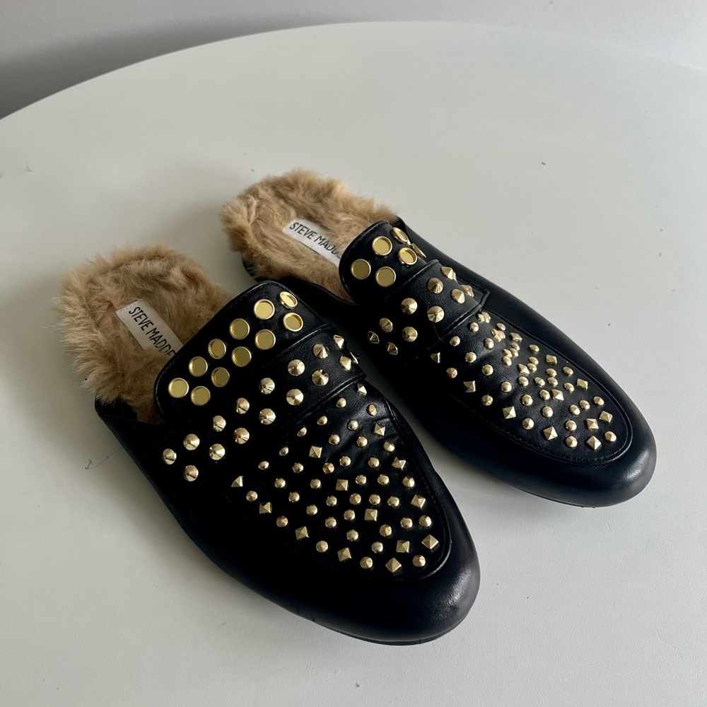 Steve Madden Black Studded Fur Loafer Mules Size 9/40